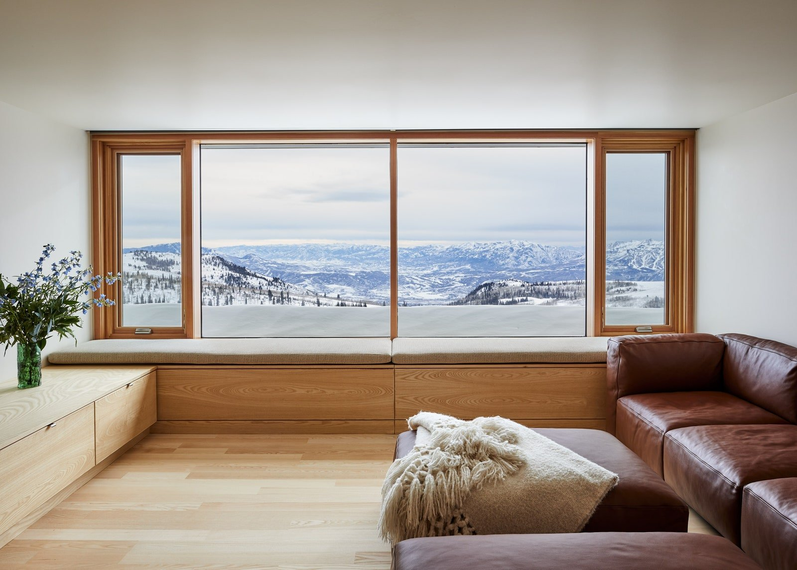 How Wood Windows Add Classic Charm to Modern Houses